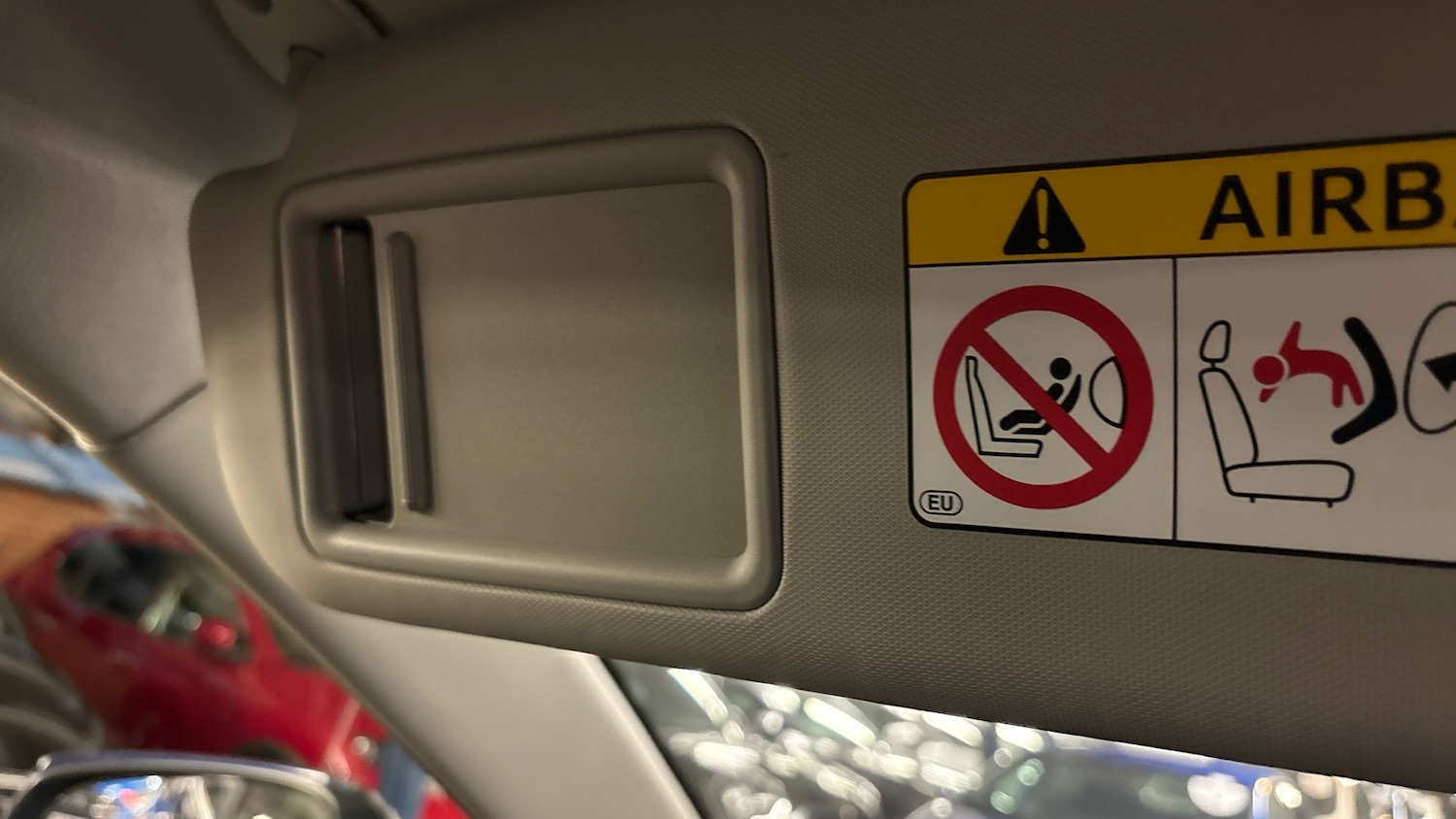 Used Toyota RAV4 2019 for sale - 76402302: Photo 46