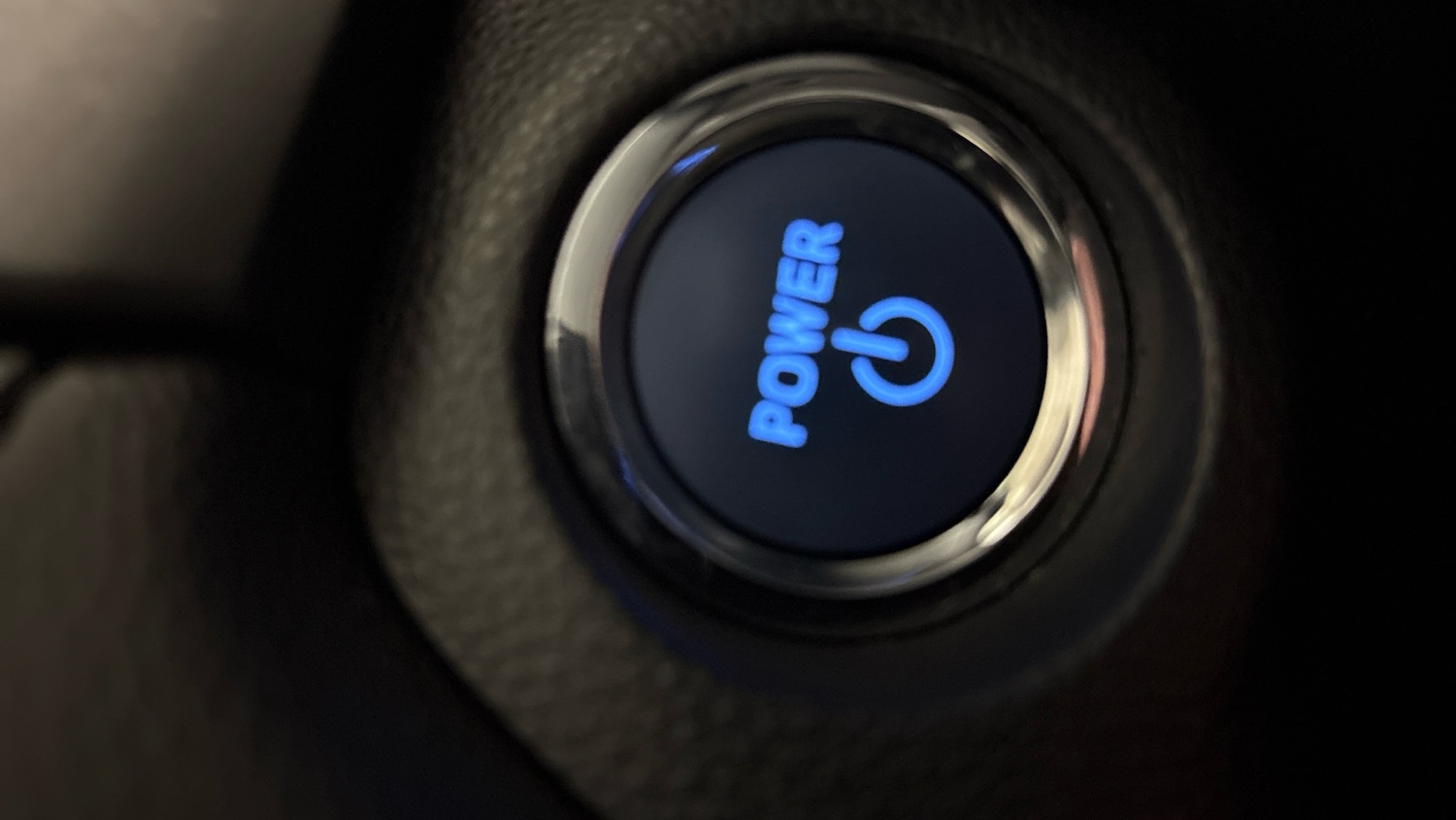 Used Toyota RAV4 2019 for sale - 76402302: Photo 52