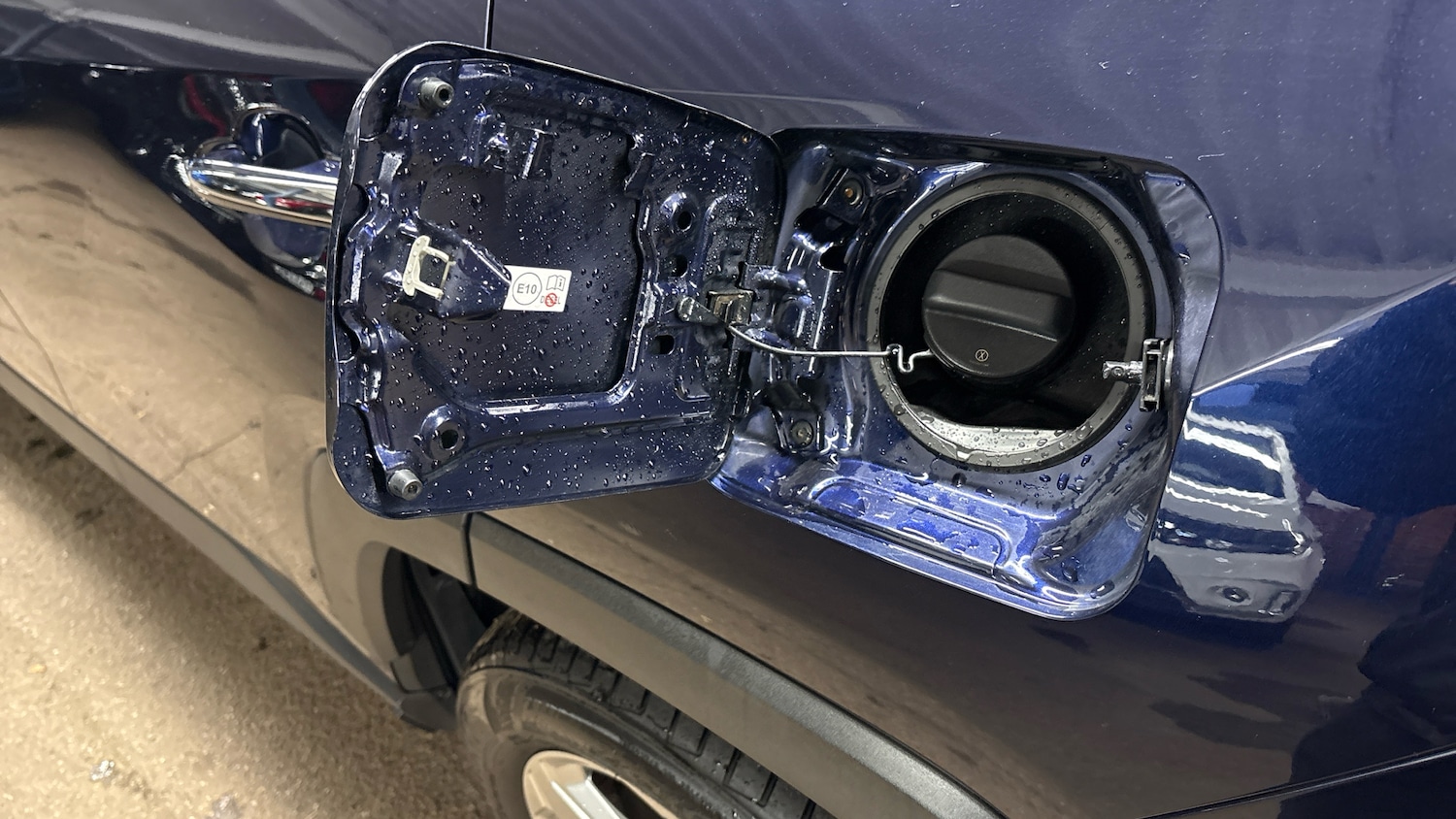 Used Toyota RAV4 2019 for sale - 76402302: Photo 56