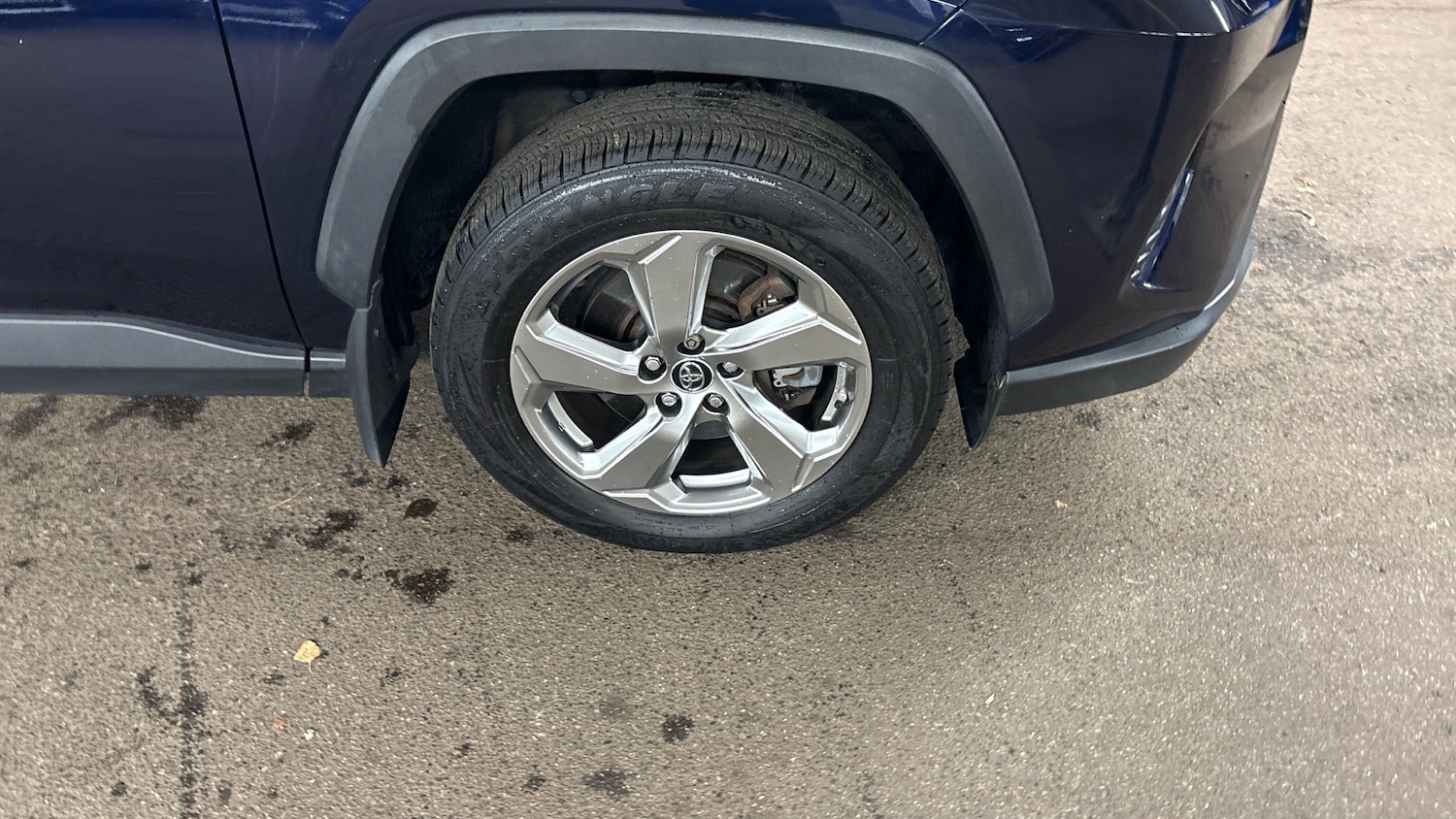 Used Toyota RAV4 2019 for sale - 76402302: Photo 67