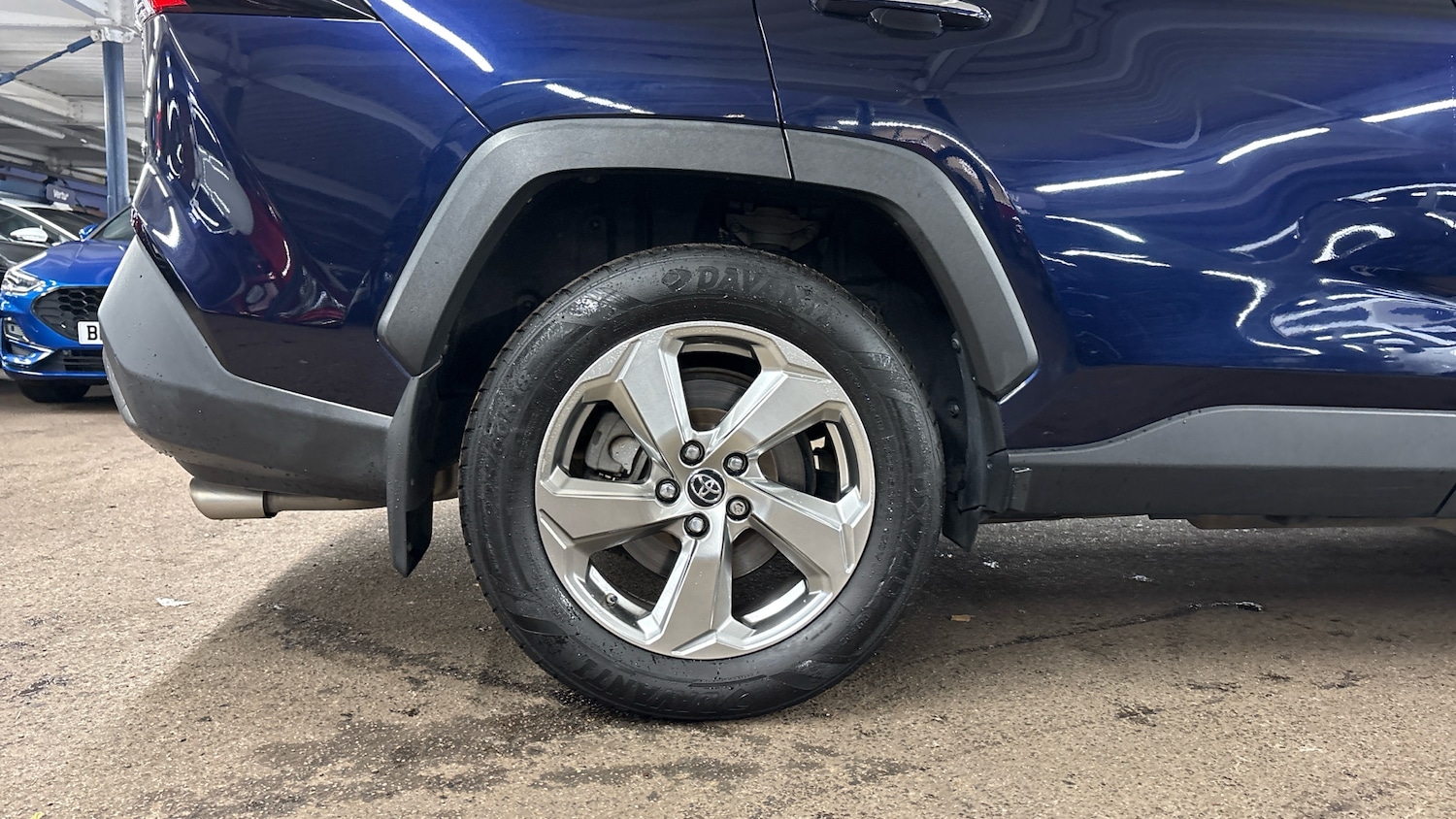 Used Toyota RAV4 2019 for sale - 76402302: Photo 7