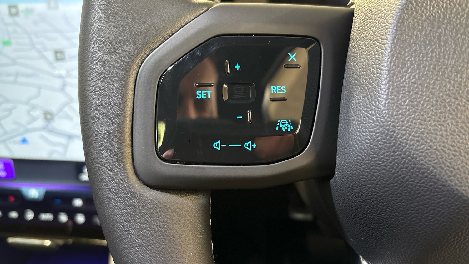 Used Ford Explorer 2025 for sale - 77065595: Photo 34