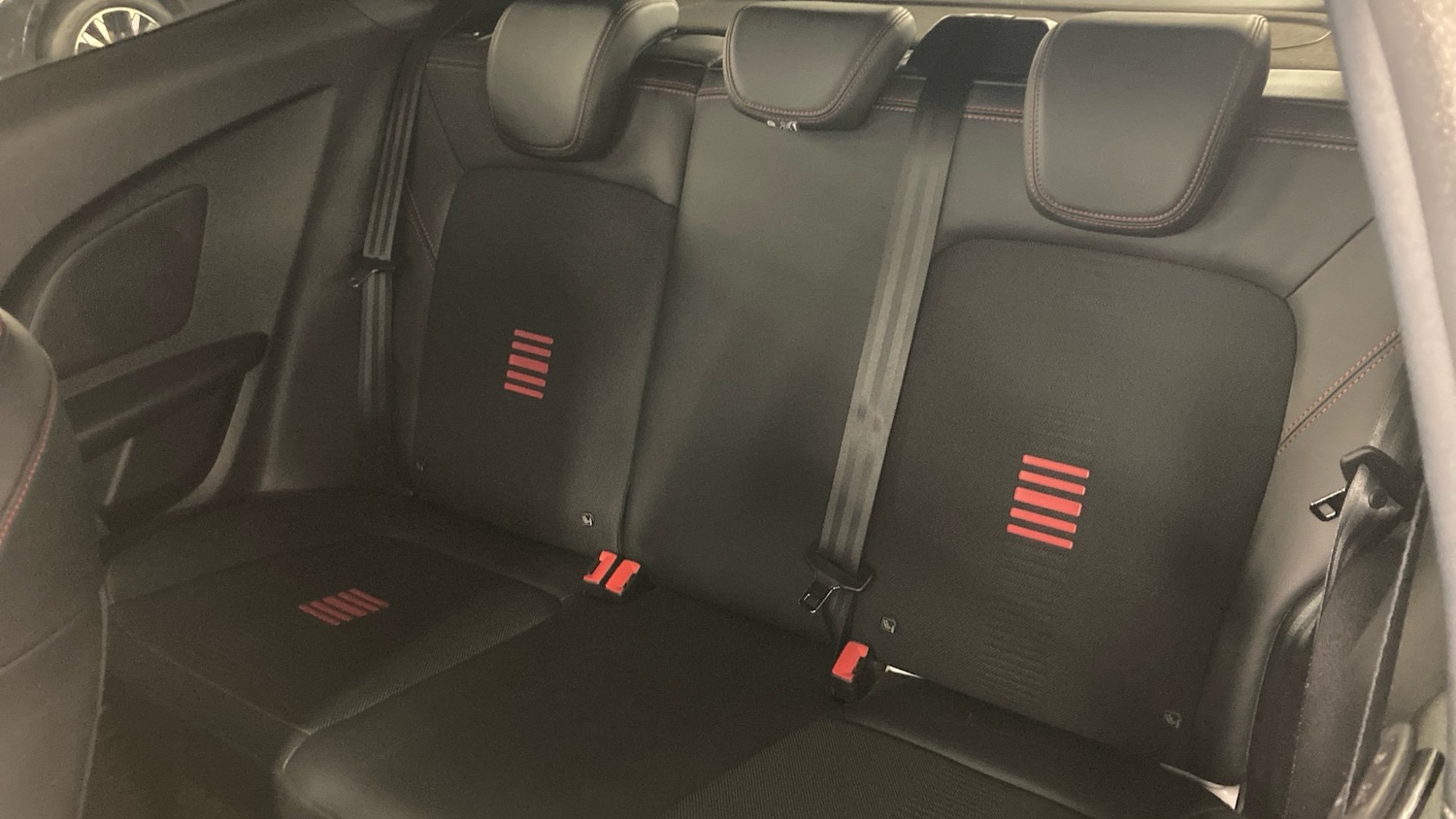 2020 Ford Fiesta 1.0 EcoBoost 125 ST-Line X Edition 3dr Petrol Hatchback Hatchba - Picture 16 of 24