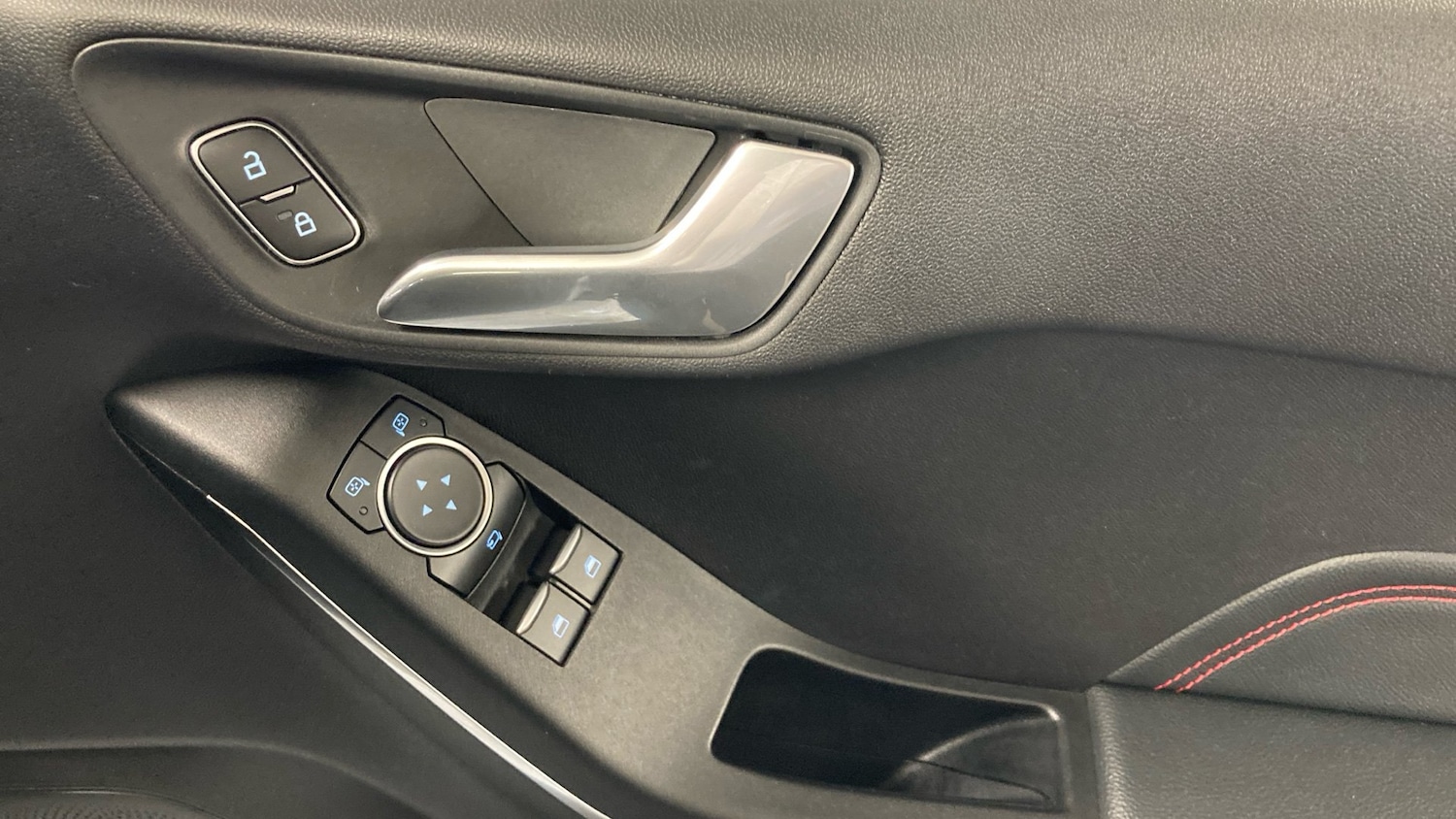 2020 Ford Fiesta 1.0 EcoBoost 125 ST-Line X Edition 3dr Petrol Hatchback Hatchba - Picture 23 of 24