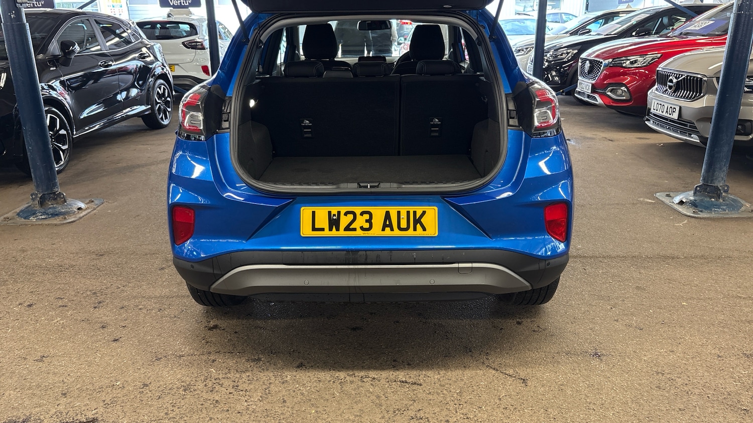 Vehicle 4