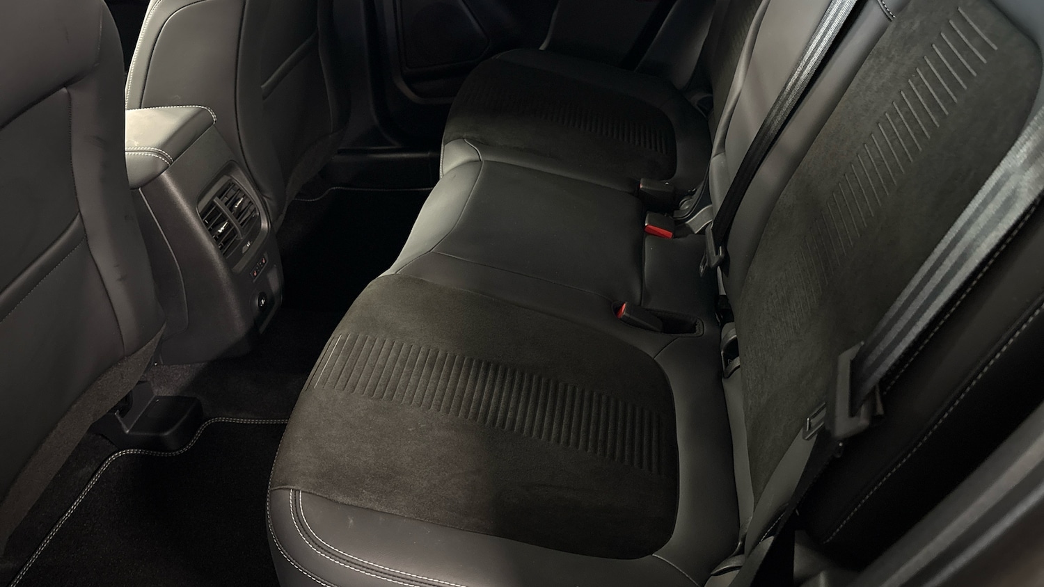 Used Ford Kuga 2025 for sale - 76142323: Photo 16