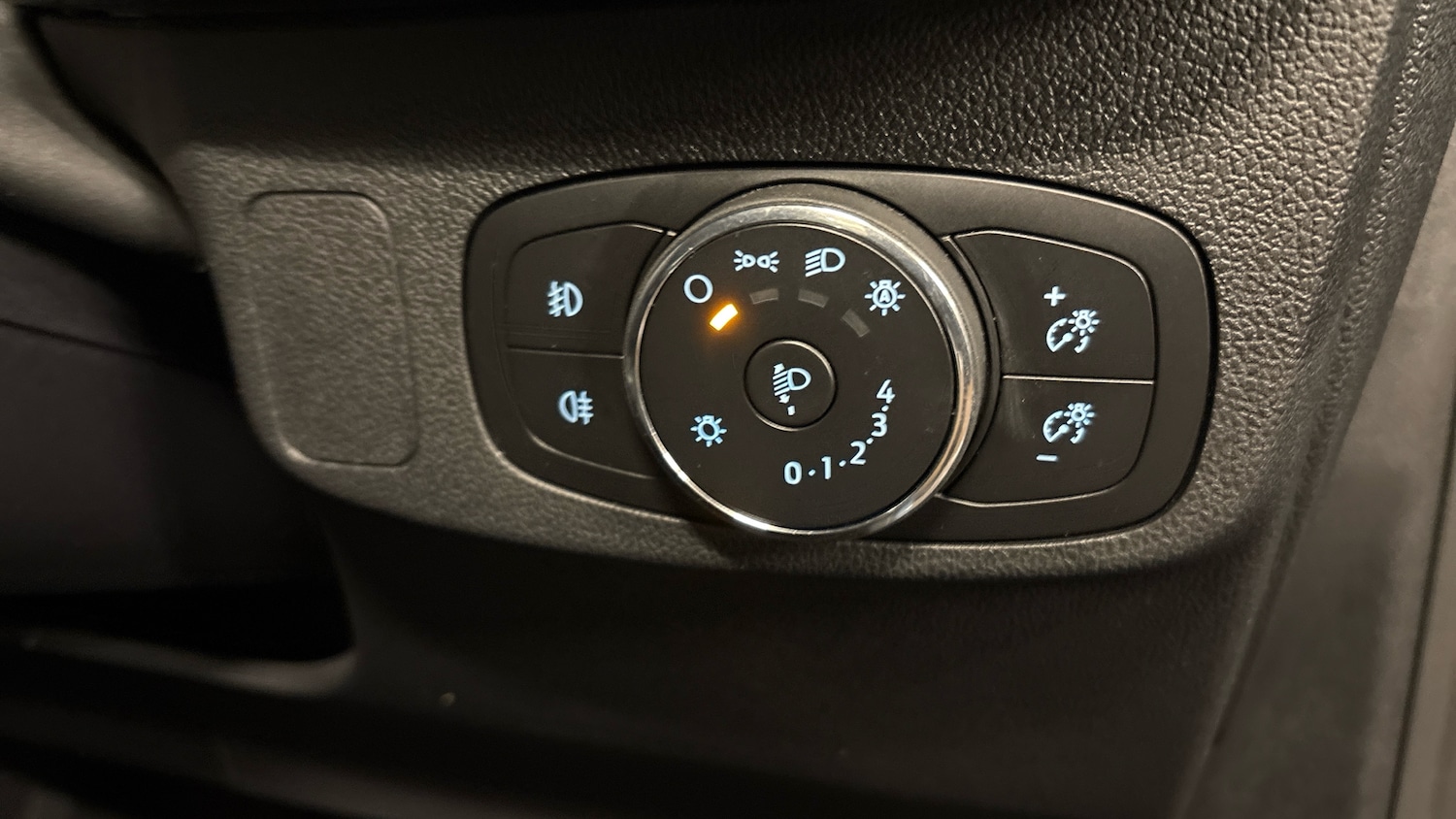 Used Ford Focus 2023 for sale - 77147884: Photo 25