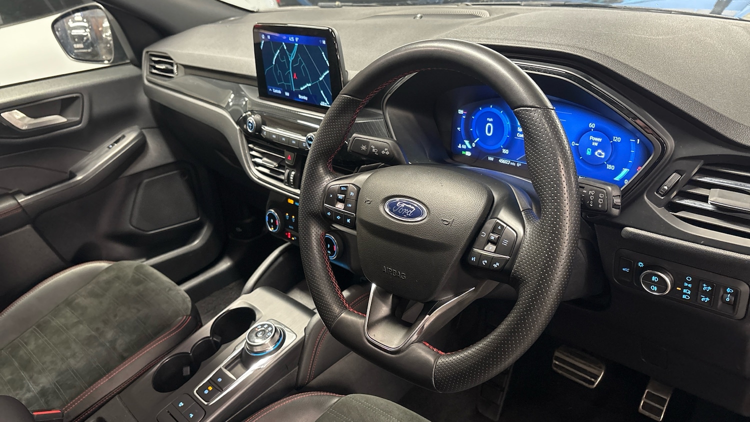 Used Ford Kuga 2023 for sale - 76738673: Photo 29