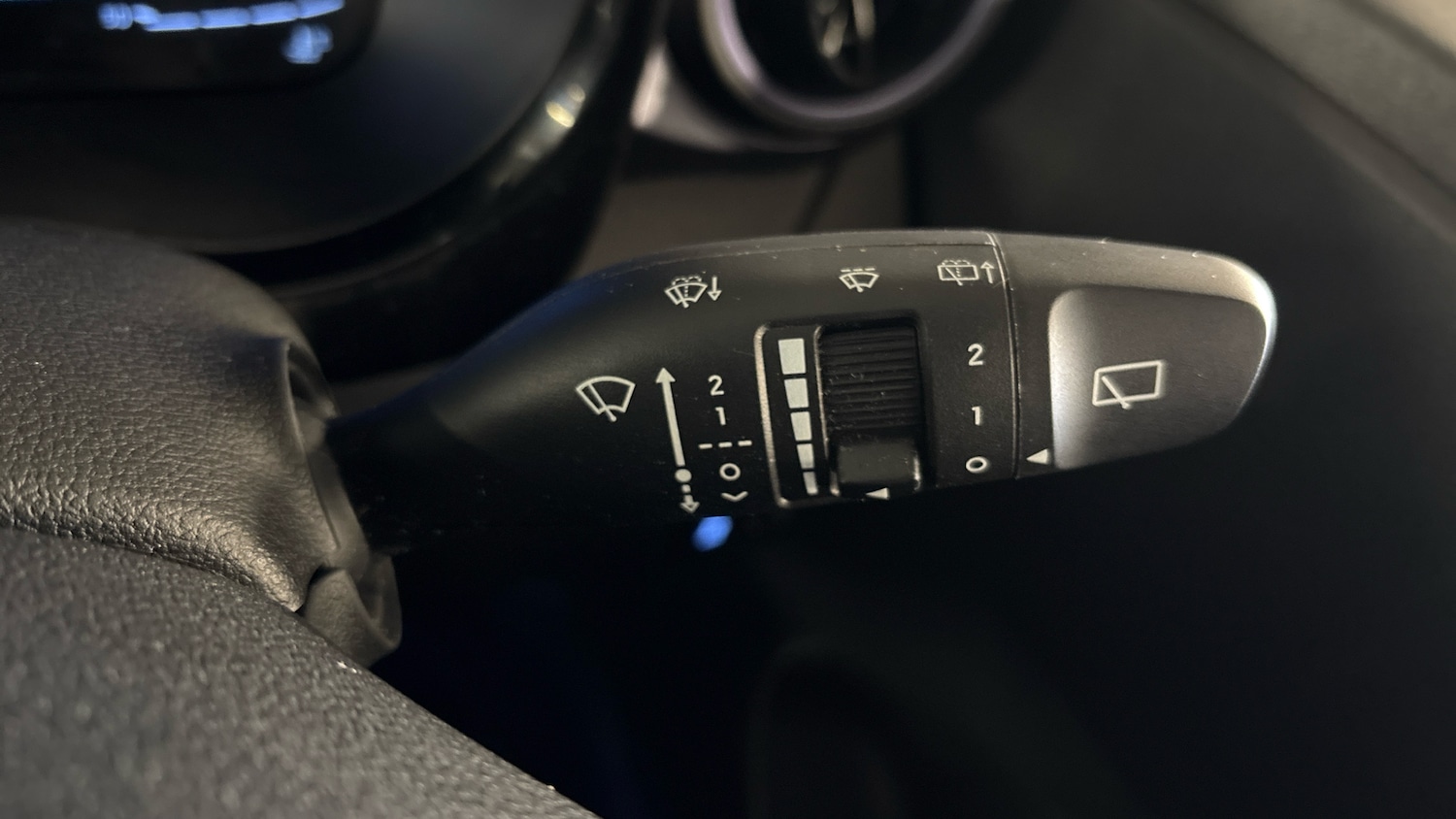 Used Hyundai i10 2024 for sale - 77446128: Photo 30