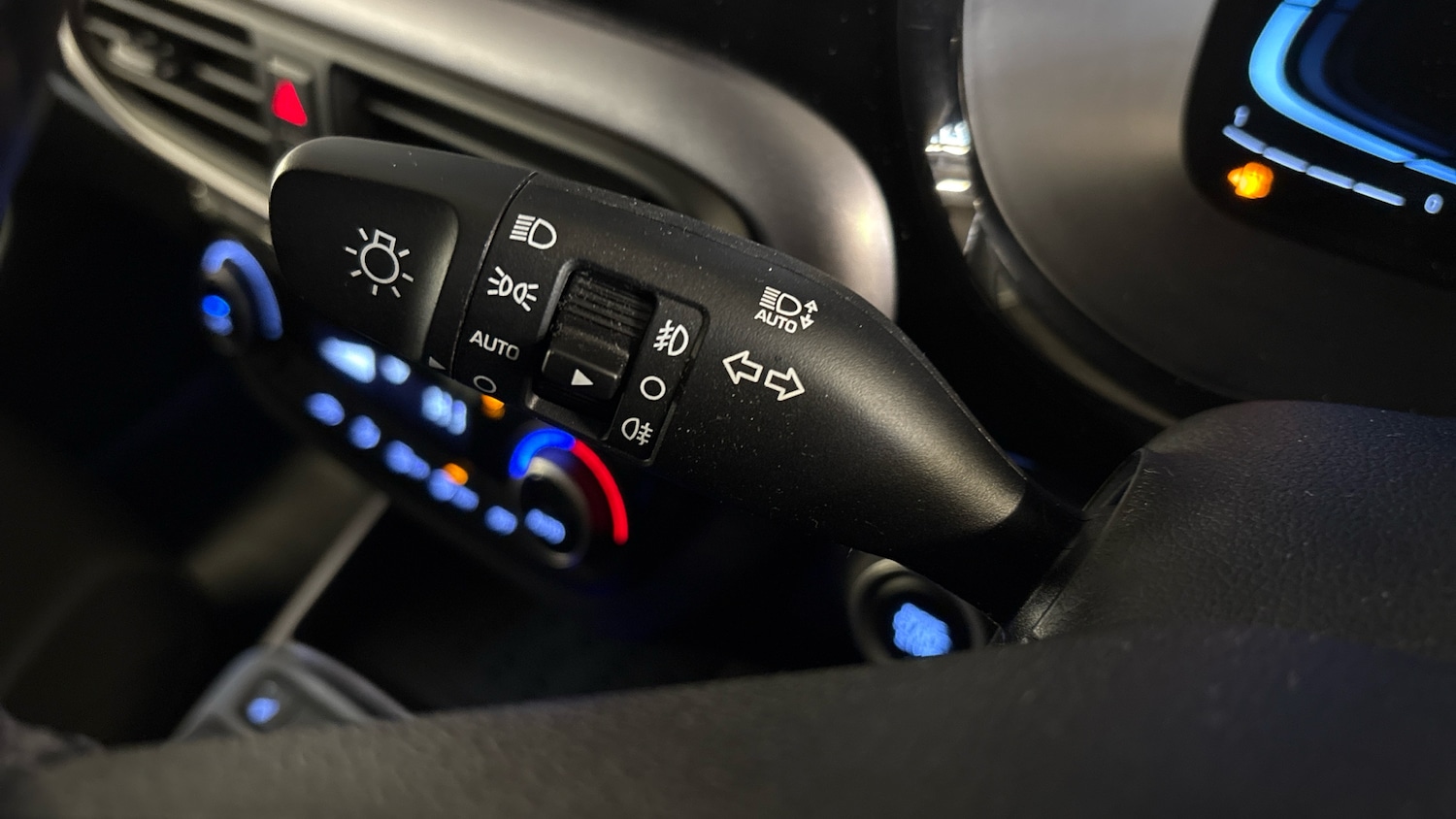 Used Hyundai i10 2024 for sale - 77446128: Photo 31