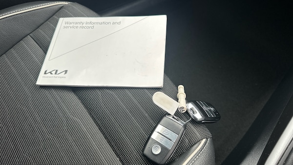Used Kia Stonic 2022 for sale - 76263707: Photo 19