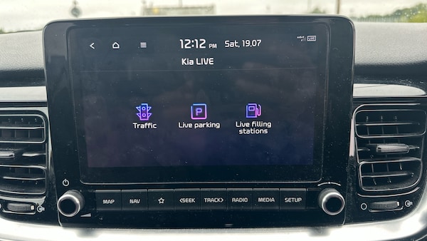 Used Kia Stonic 2022 for sale - 76263707: Photo 24
