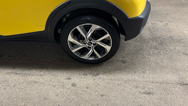 Used Kia Stonic 2022 for sale - 76263707: Photo 66