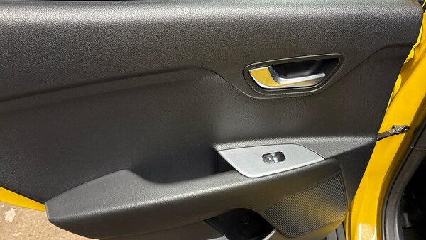 Used Kia Stonic 2022 for sale - 76263707: Photo 68