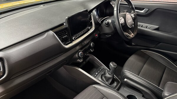 Used Kia Stonic 2022 for sale - 76263707: Photo 78