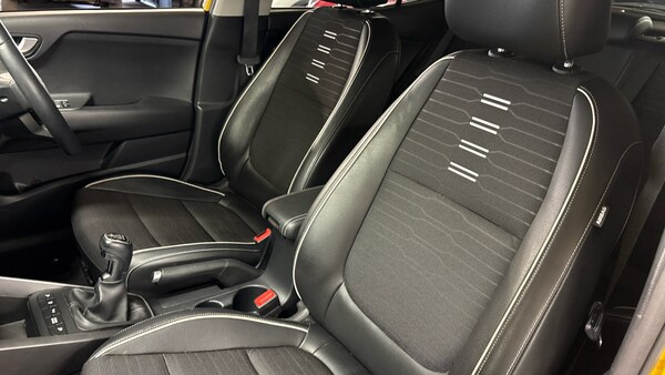 Used Kia Stonic 2022 for sale - 76263707: Photo 80