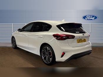 Used Ford Focus 2022 for sale - 77087284: Photo