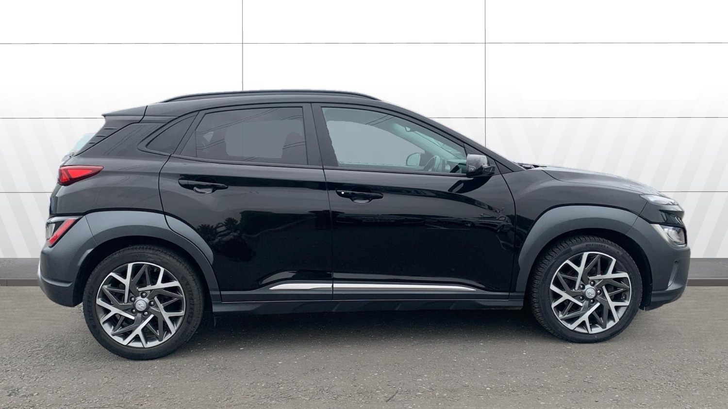 Used Hyundai KONA 2022 for sale - 77310846: Photo 5