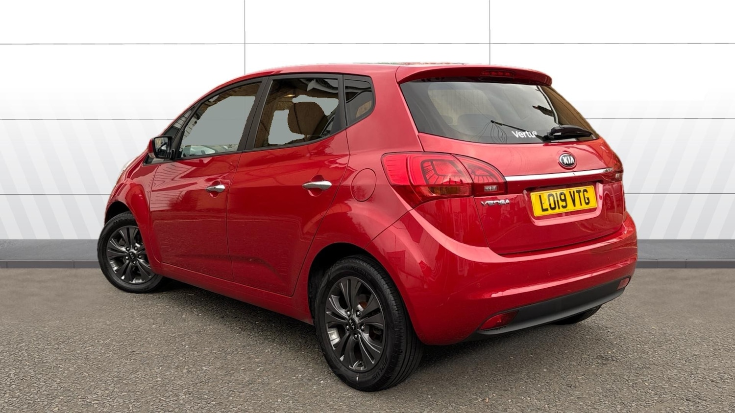 Used Kia Venga 2019 for sale - 76510623: Photo 2