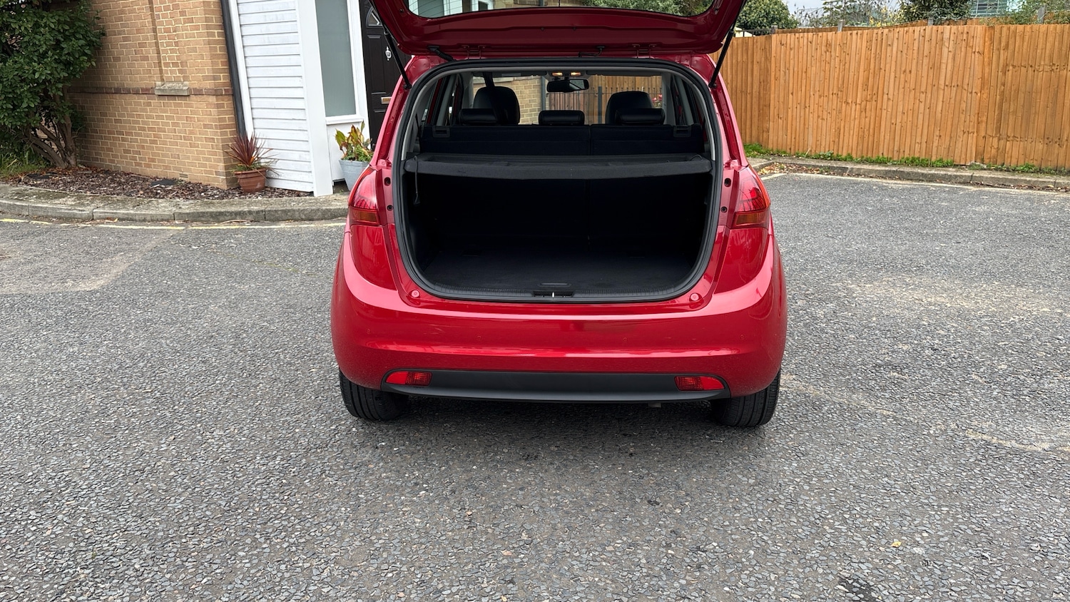 Used Kia Venga 2019 for sale - 76510623: Photo 96