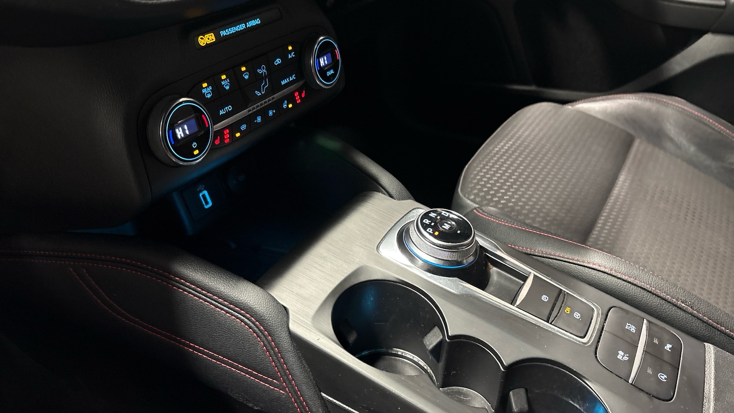 Used Ford Focus 2020 for sale - 76627888: Photo 13