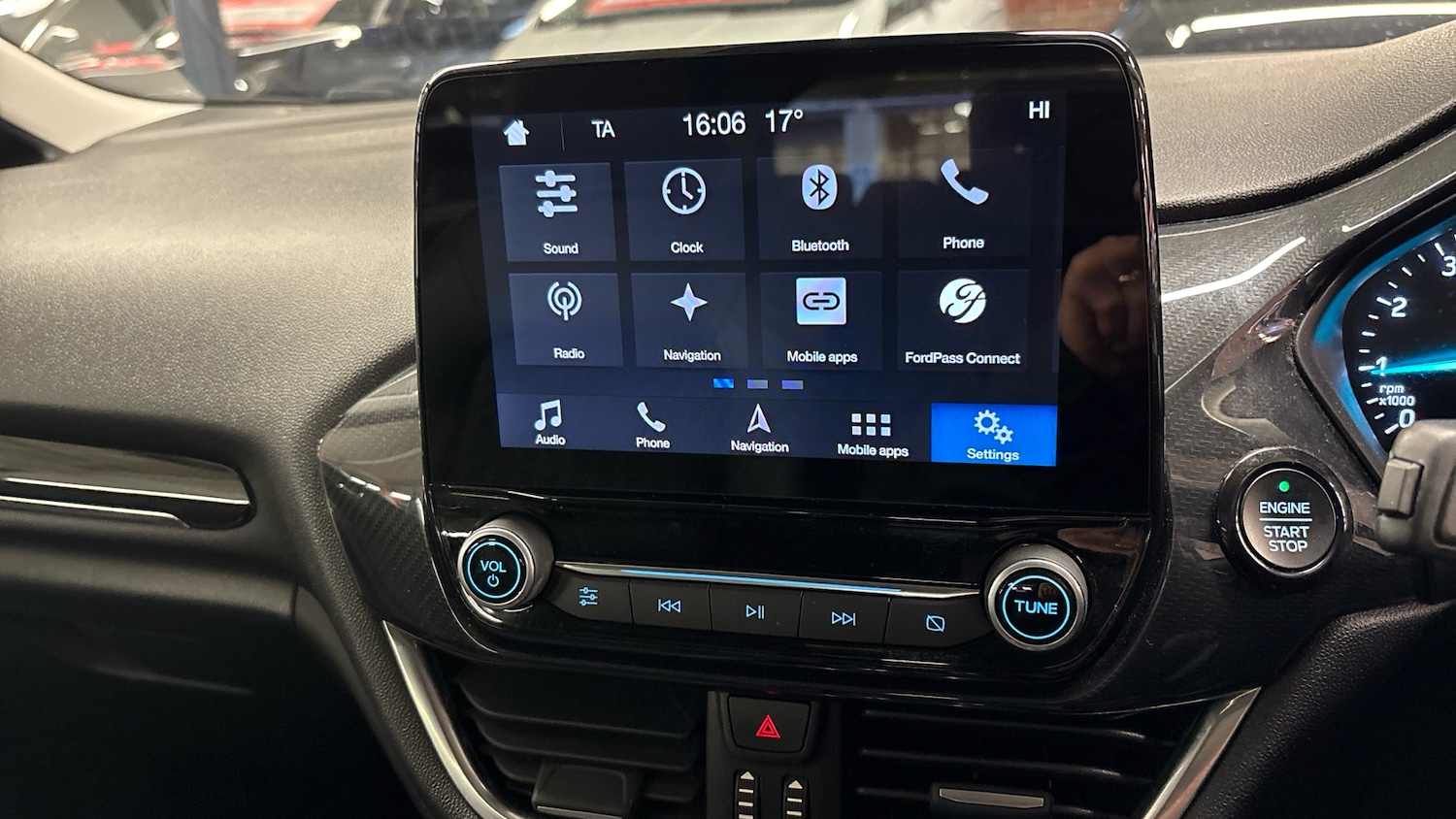 Used Ford Fiesta 2020 for sale - 76507230: Photo 38