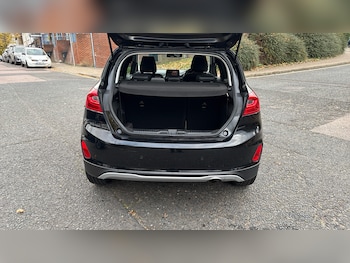 Used Ford Fiesta 2020 for sale - 76507230: Photo