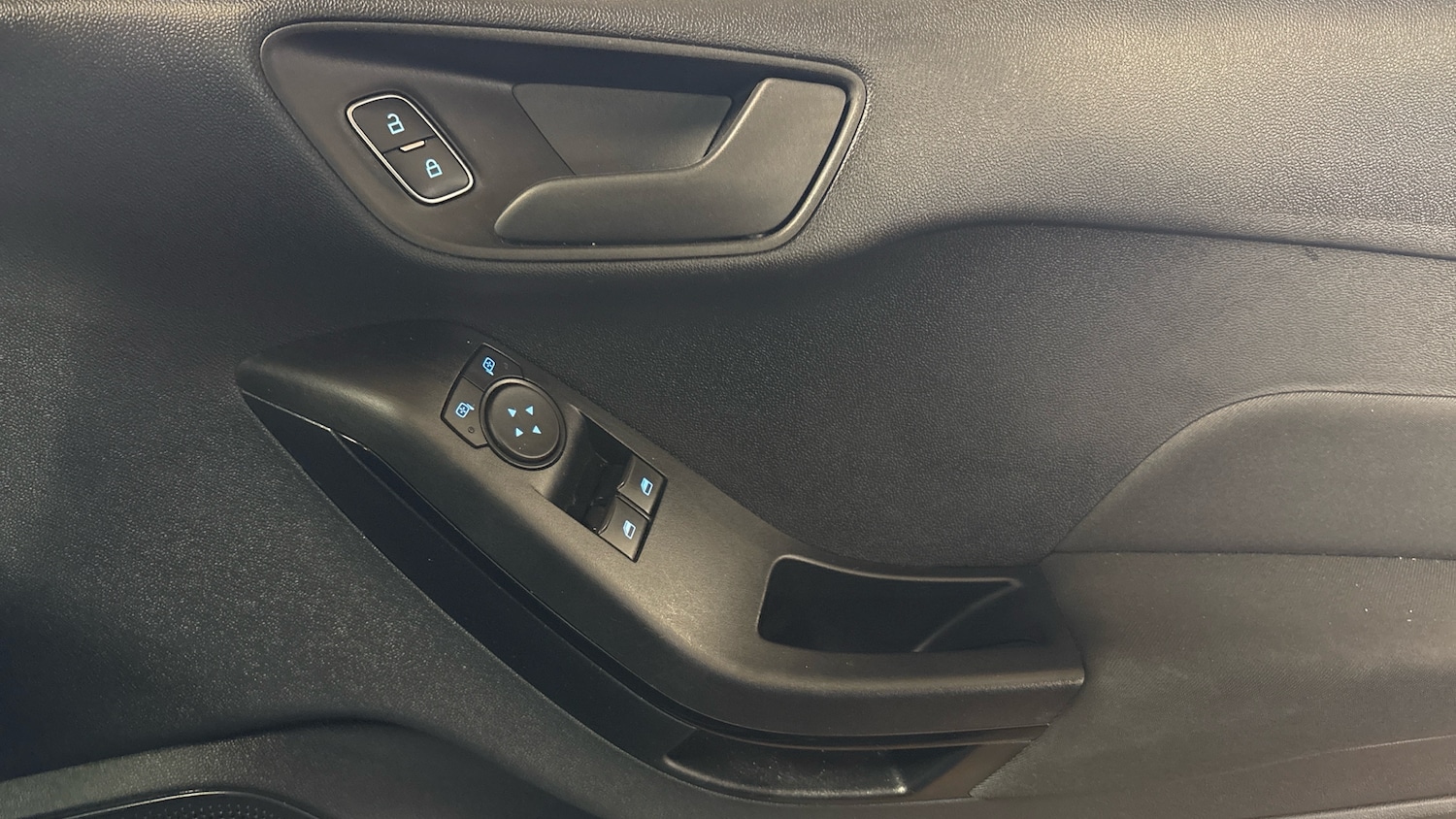 Used Ford Fiesta 2023 for sale - 77830386: Photo 22