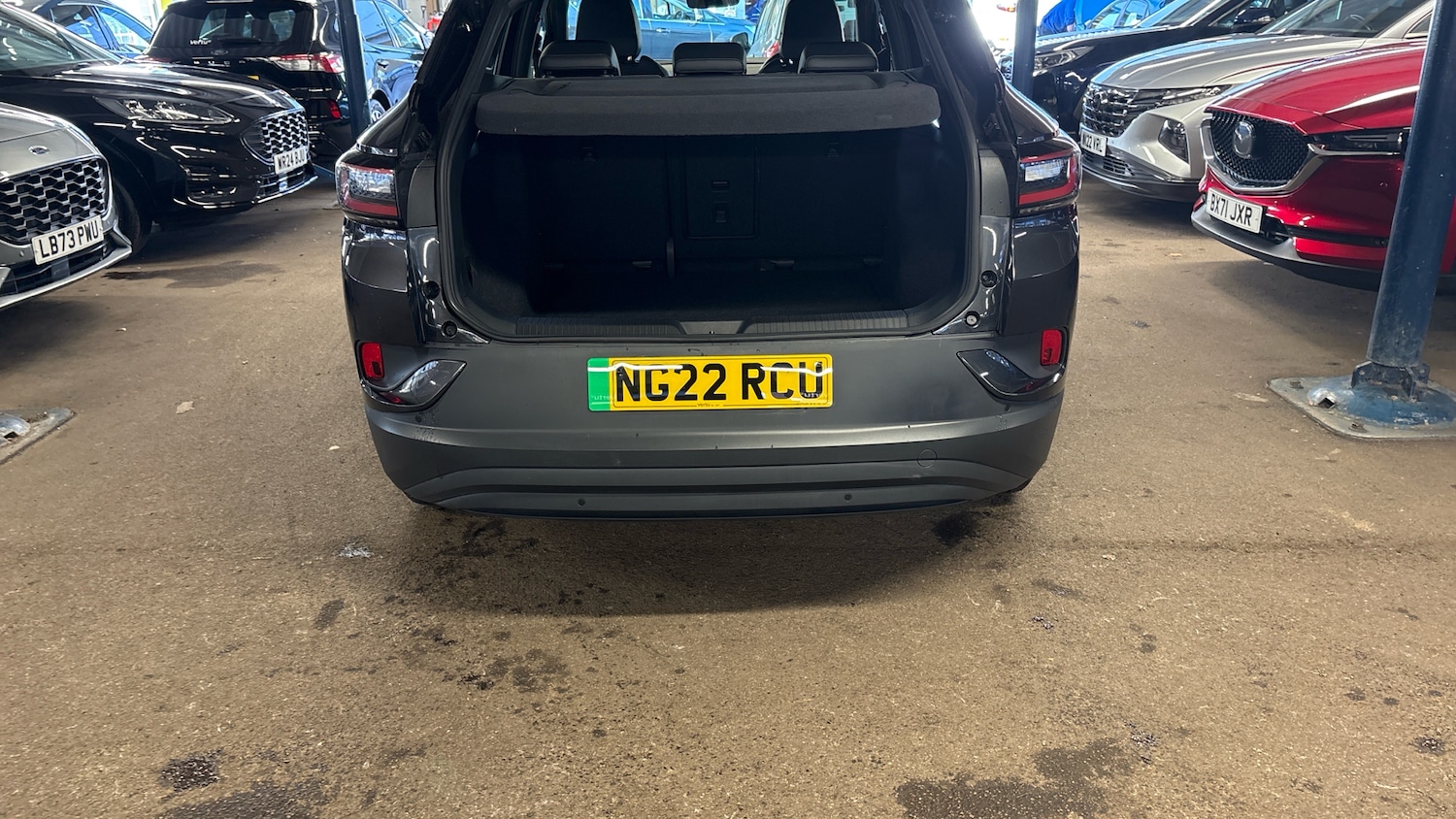 Used Volkswagen ID.4 2022 for sale - 77106436: Photo 4