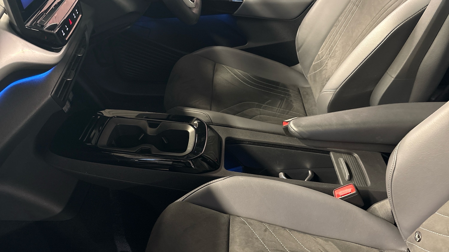 Used Volkswagen ID.4 2022 for sale - 77106436: Photo 84