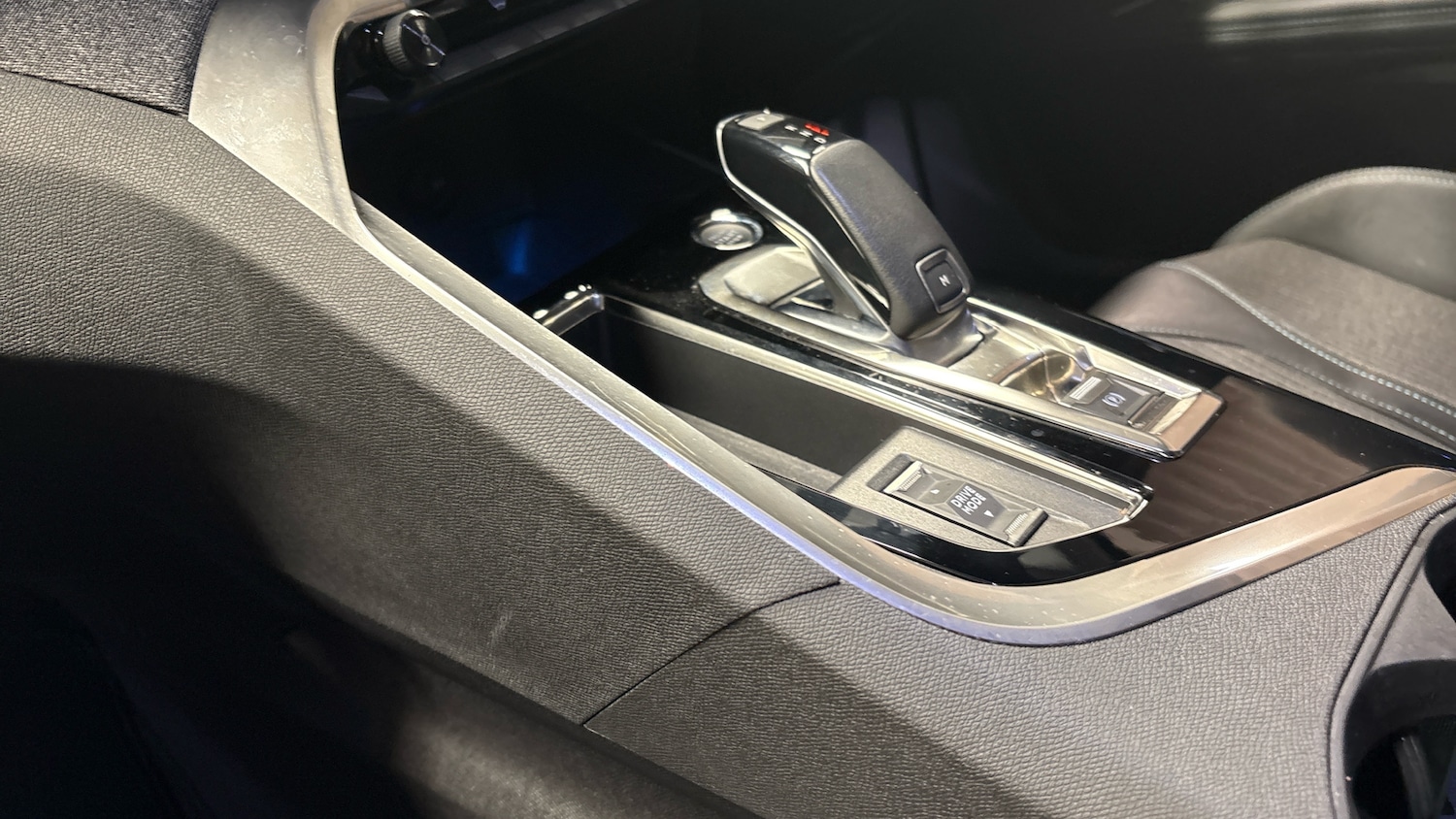 Used Peugeot 3008 2022 for sale - 77234412: Photo 13