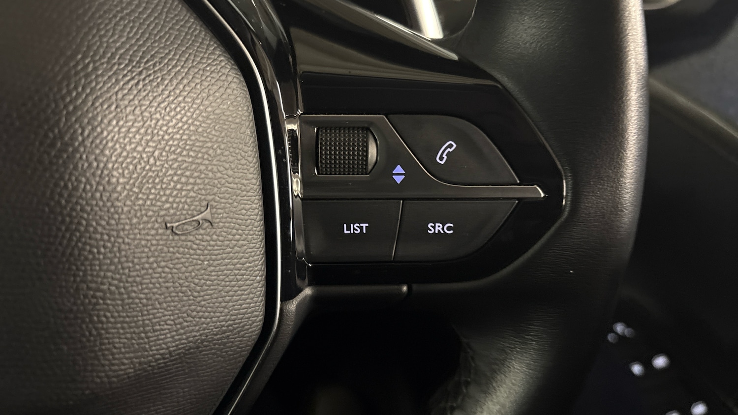 Used Peugeot 3008 2022 for sale - 77234412: Photo 28