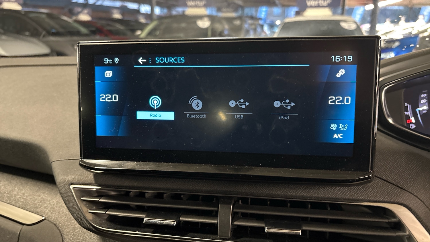 Used Peugeot 3008 2022 for sale - 77234412: Photo 36