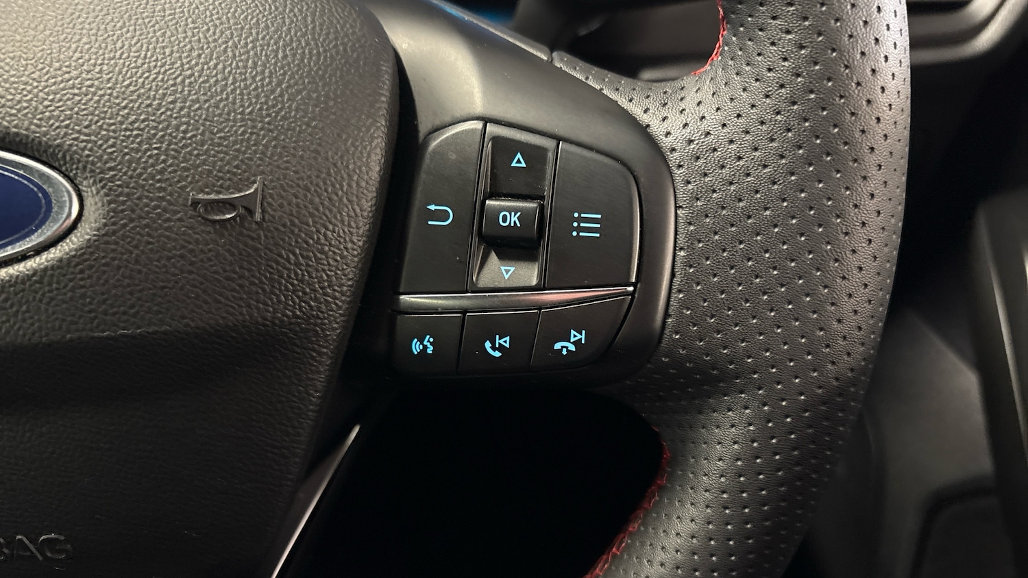 Used Ford Focus 2023 for sale - 76383064: Photo 29