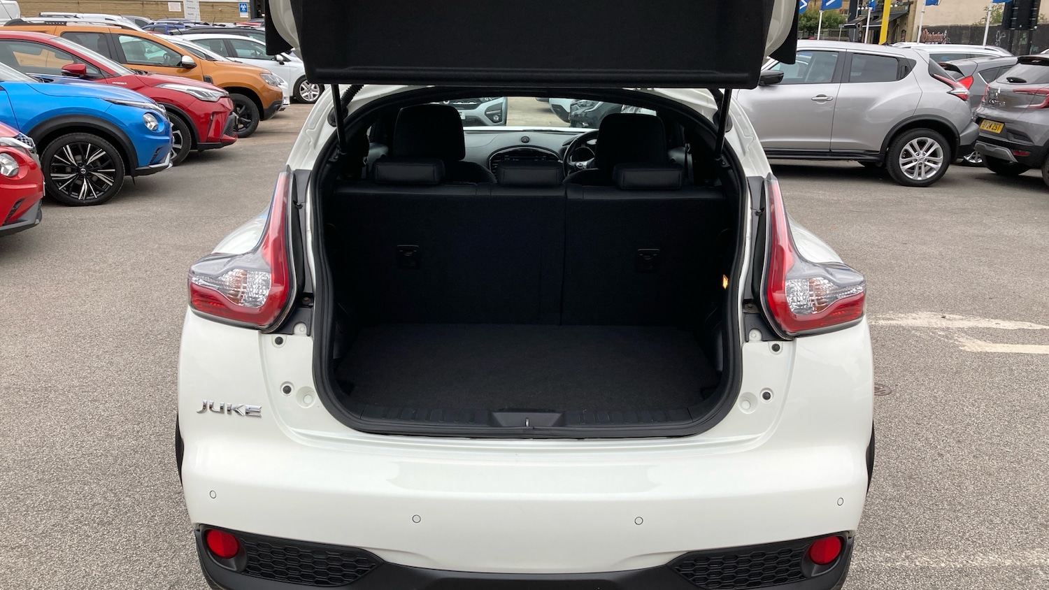 Used Nissan Juke 2018 for sale - 76354954: Photo 4