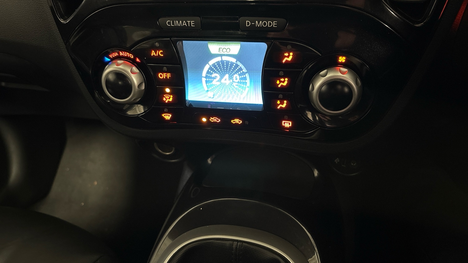 Used Nissan Juke 2018 for sale - 76354954: Photo 44