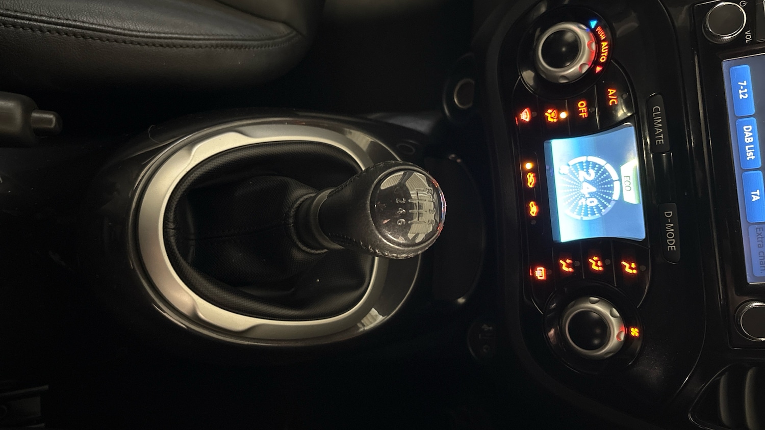 Used Nissan Juke 2018 for sale - 76354954: Photo 47