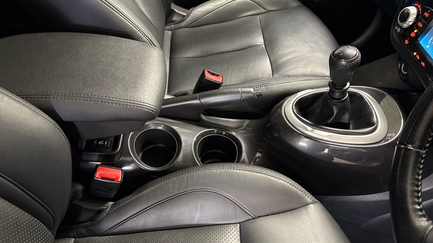 Used Nissan Juke 2018 for sale - 76354954: Photo 53