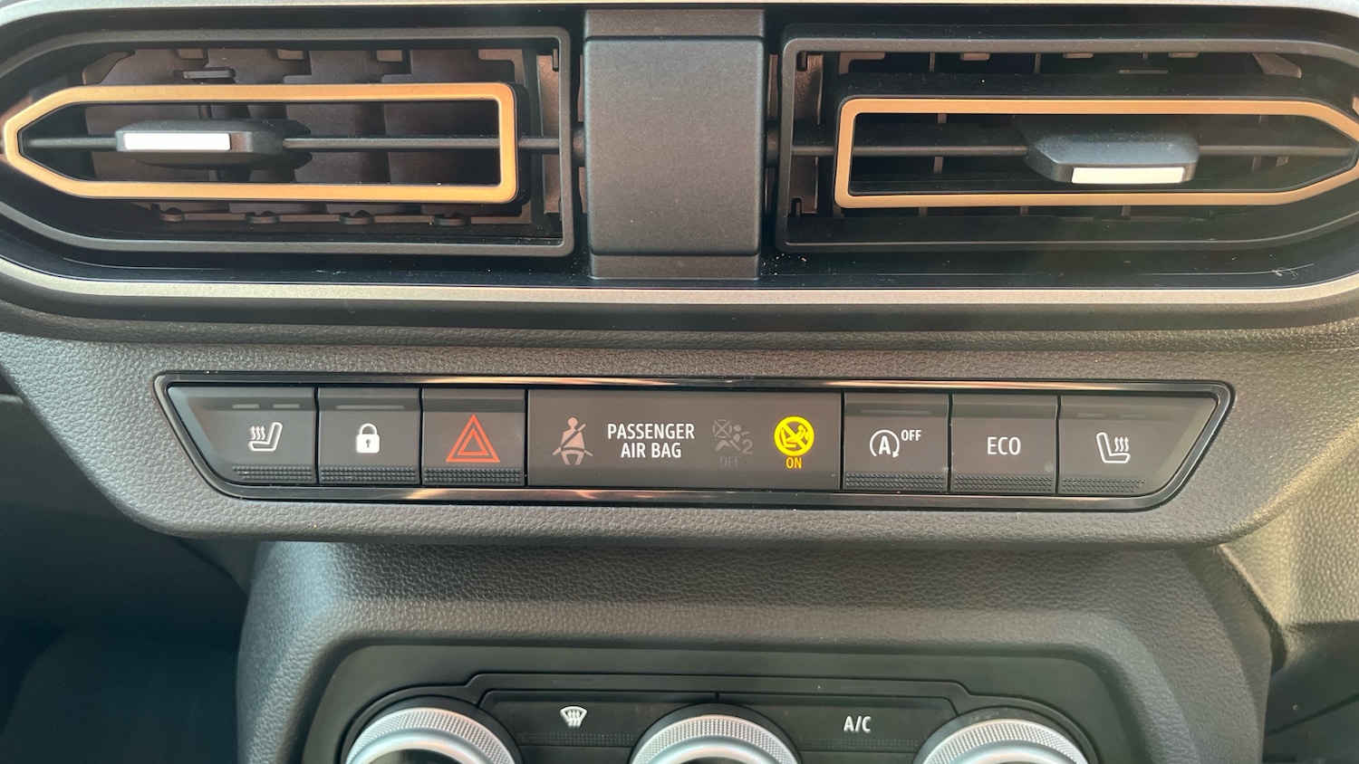 Used Dacia Jogger 2024 for sale - 76396829: Photo 36