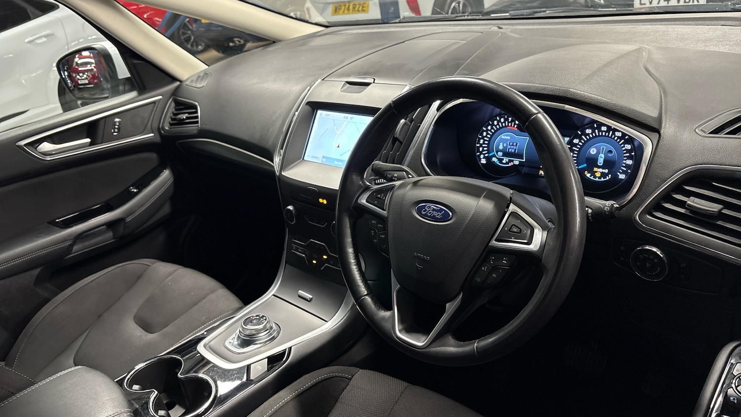Used Ford S-Max 2023 for sale - 76413229: Photo 11