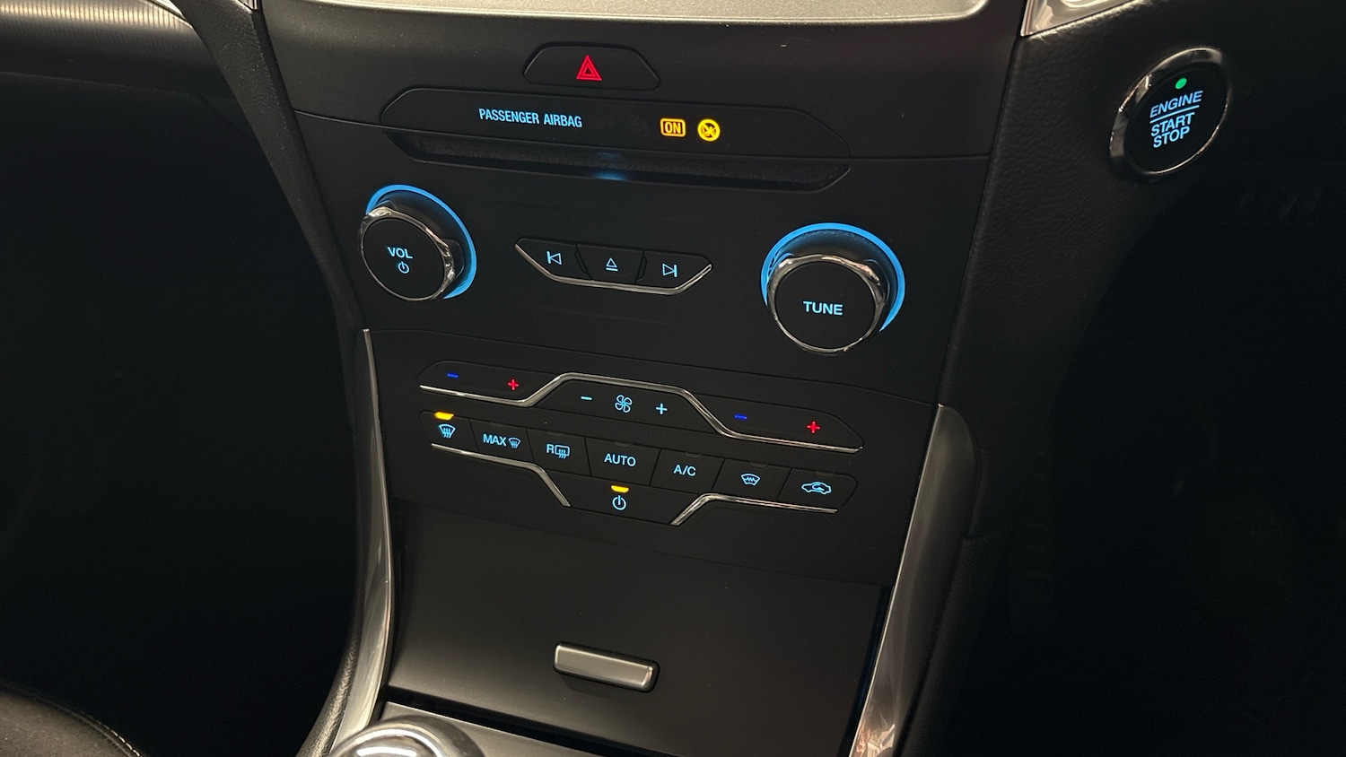 Used Ford Galaxy 2019 for sale - 76881567: Photo 44