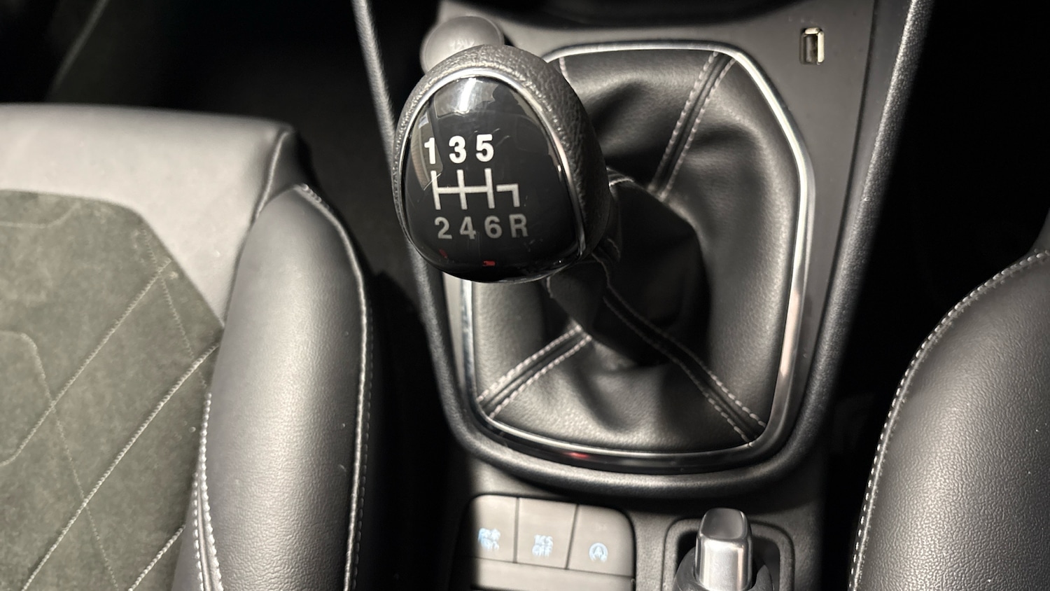 Used Ford Fiesta 2022 for sale - 77871917: Photo 44