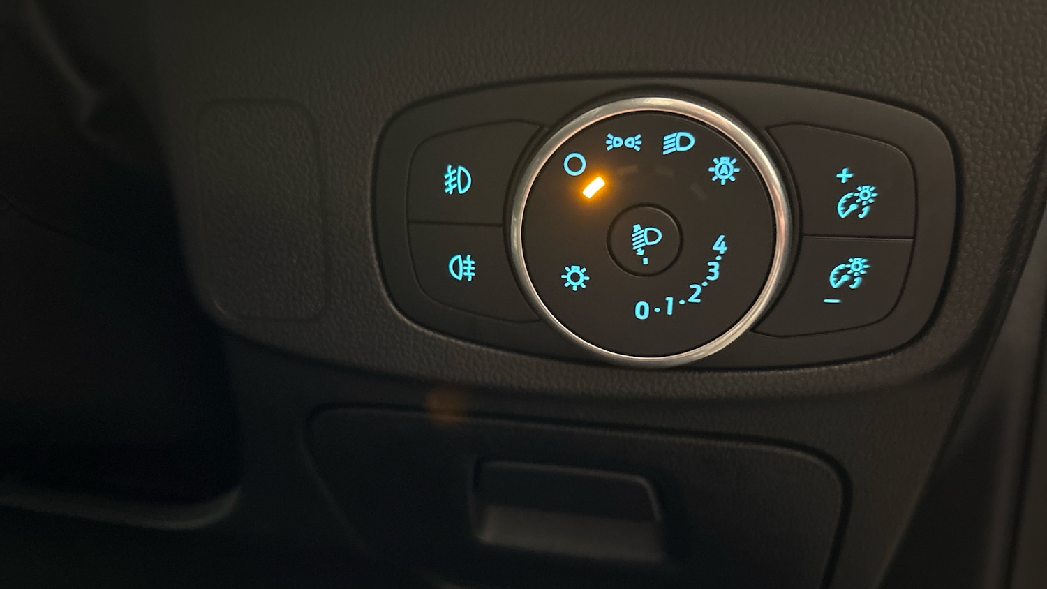 Used Ford Focus 2019 for sale - 76777896: Photo 26