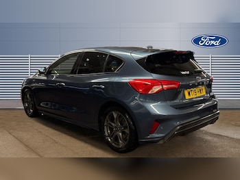 Used Ford Focus 2019 for sale - 76777896: Photo