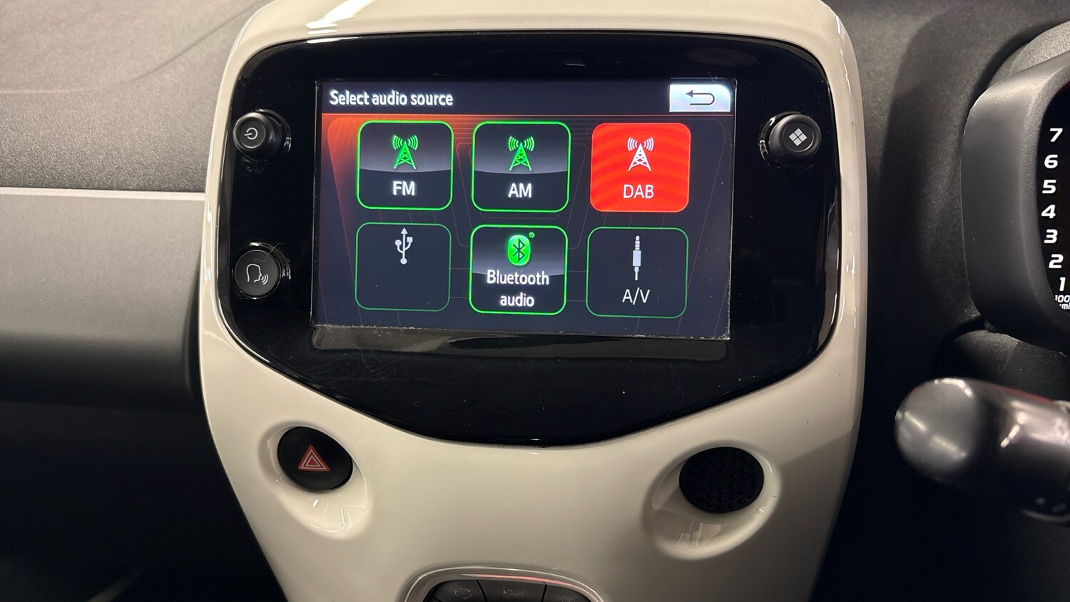 Used Toyota AYGO 2019 for sale - 78038534: Photo 38