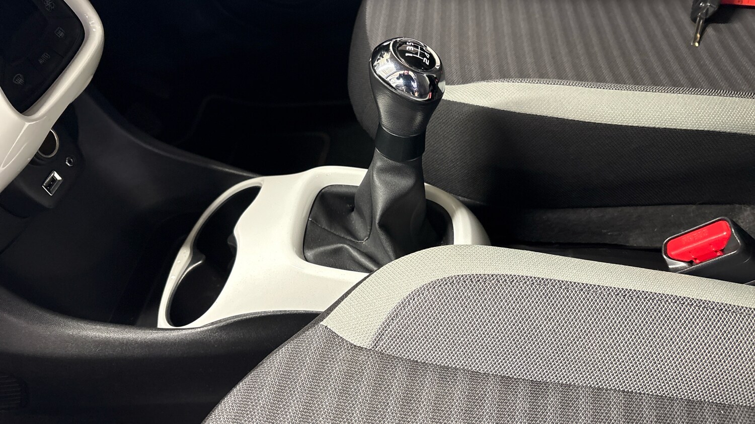 Used Toyota AYGO 2019 for sale - 78038534: Photo 70