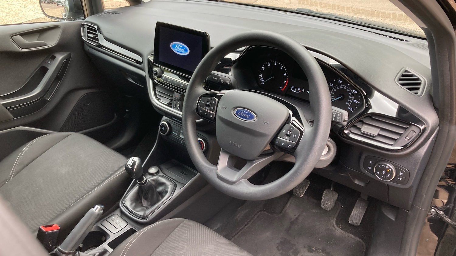 Used Ford Fiesta 2022 for sale - 76402301: Photo 11