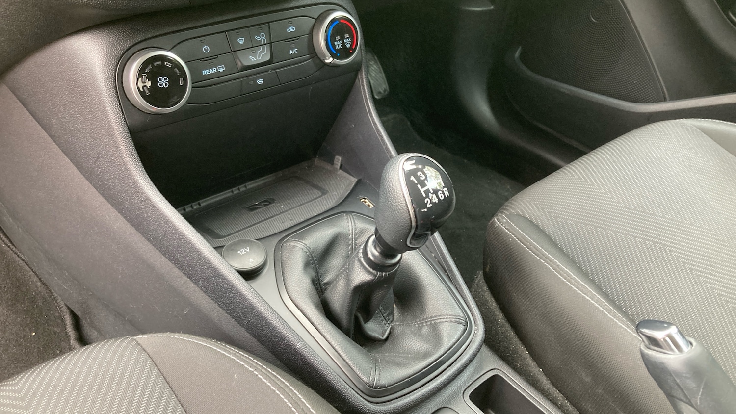 Used Ford Fiesta 2022 for sale - 76402301: Photo 13