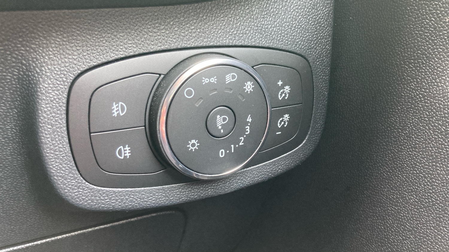 Used Ford Fiesta 2022 for sale - 76402301: Photo 30