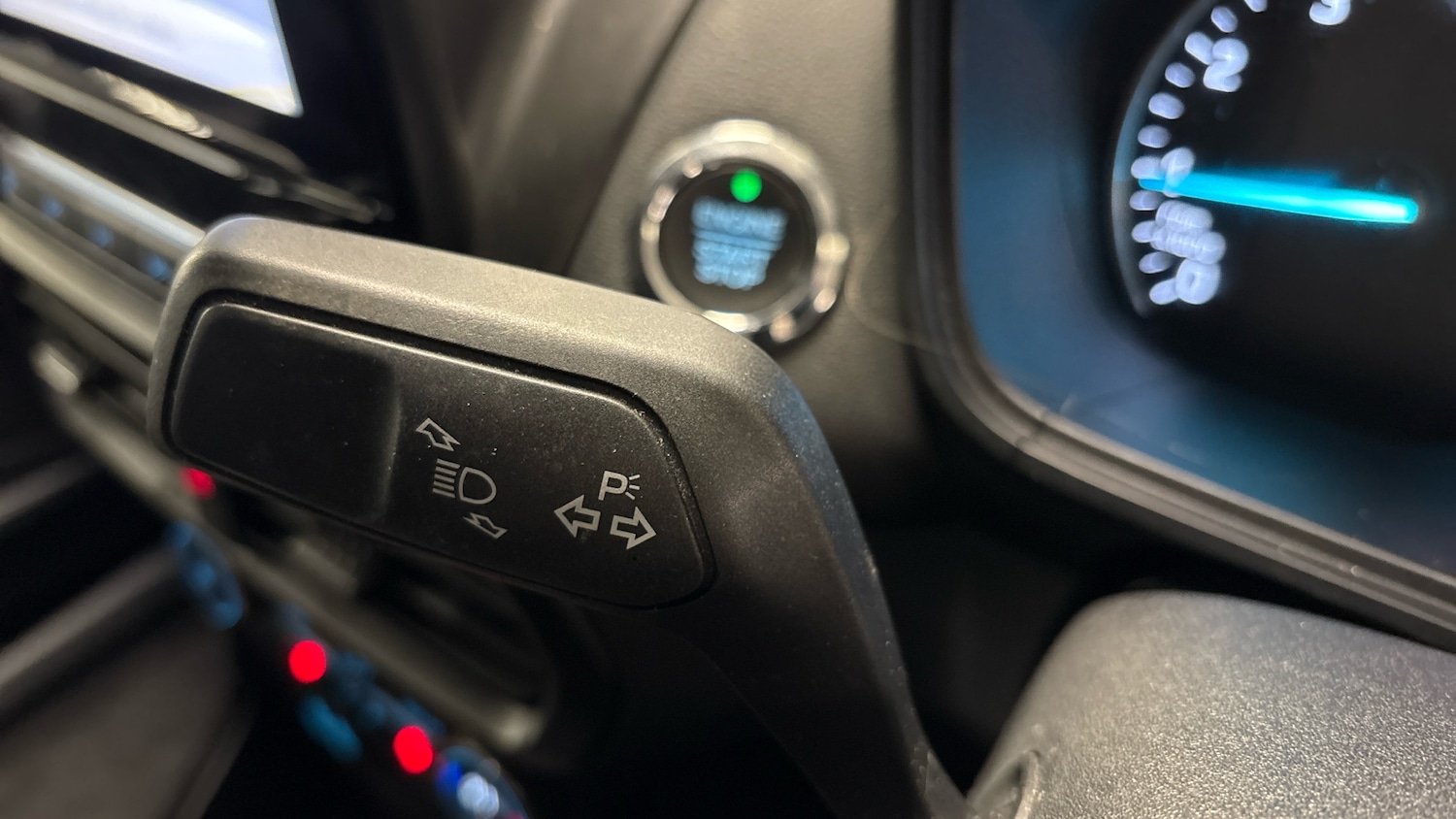 Used Ford Ecosport 2019 for sale - 76736365: Photo 32